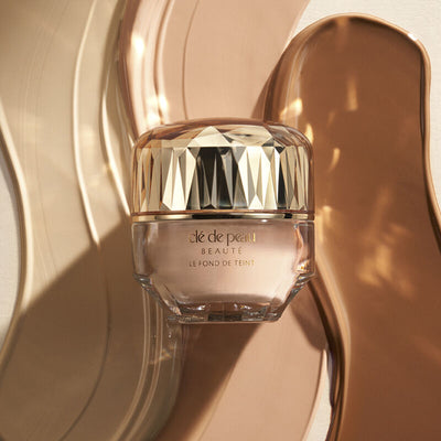 Cle De Peau The Foundation SPF 22 - # O20 (Light Medium Ocher ) 28 ml