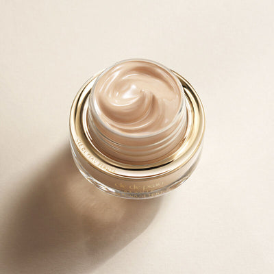 Cle De Peau The Foundation SPF 22 - # O20 (Light Medium Ocher ) 28 ml